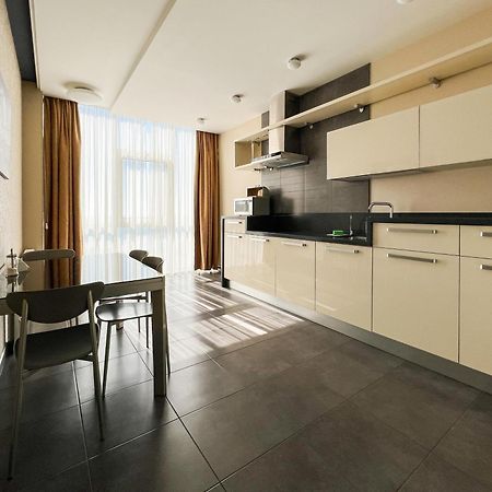 12Th Floor Apartments Odessa Luaran gambar